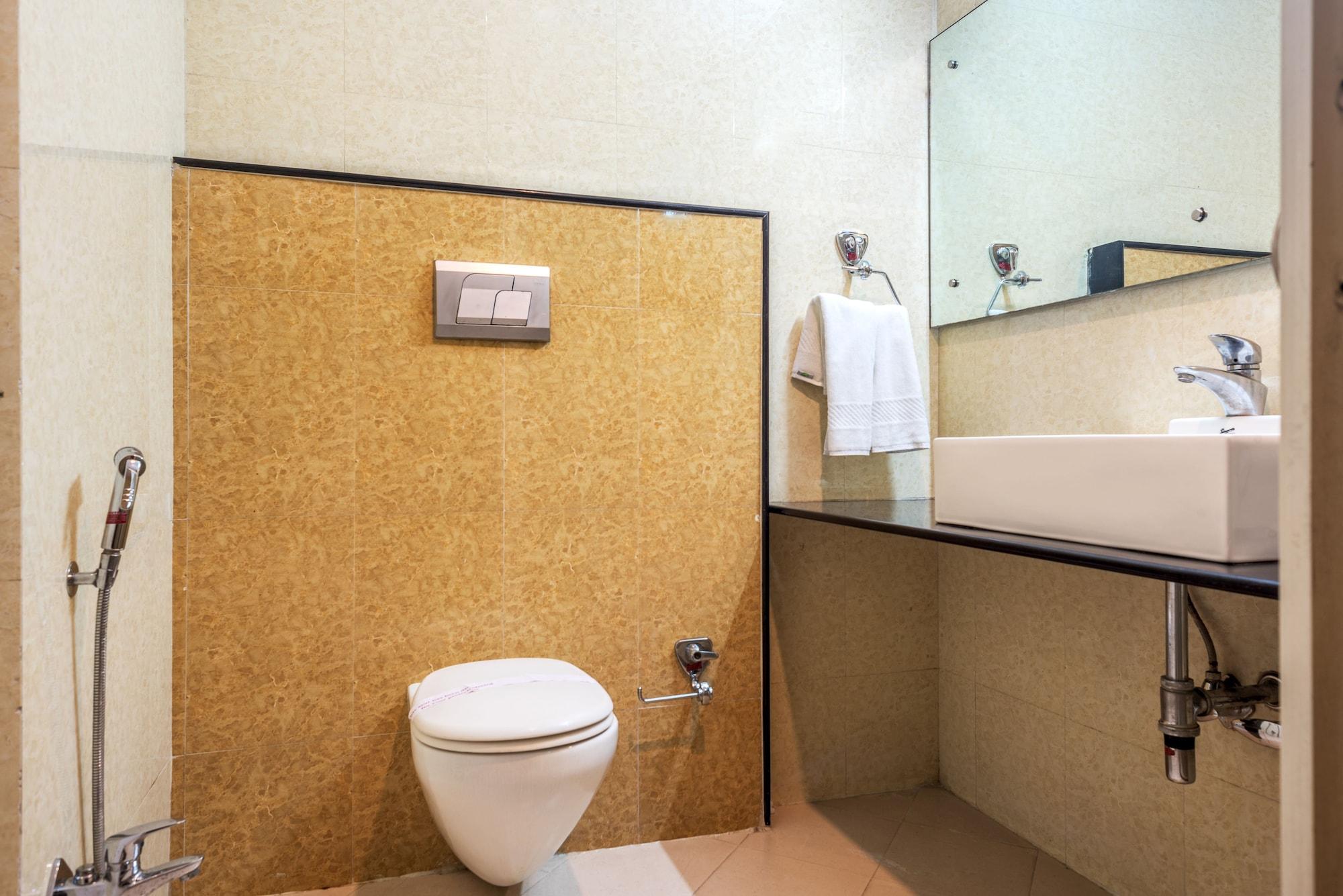 Treebo Trend Grand Plaza Nampally 하이데라바드 외부 사진