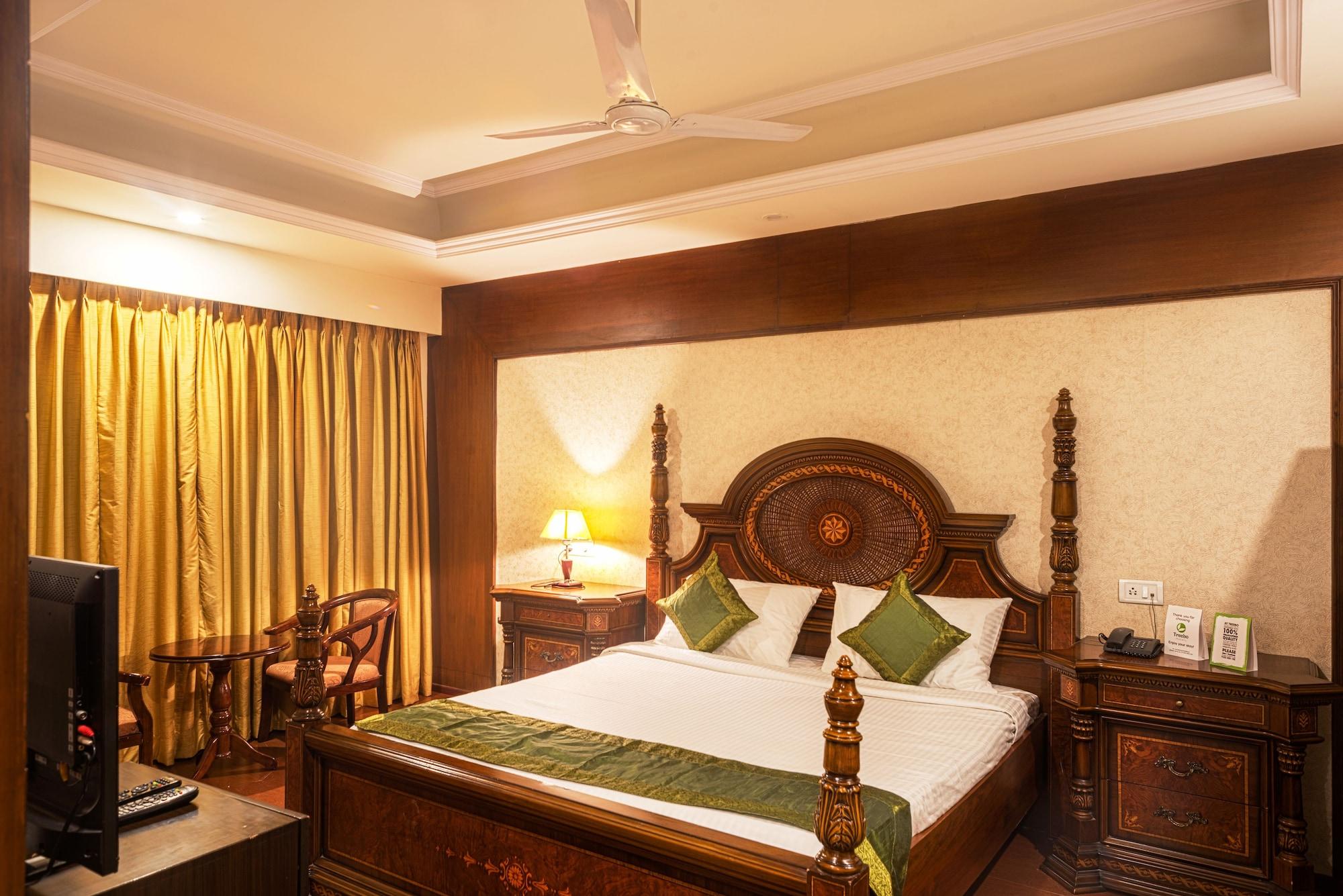 Treebo Trend Grand Plaza Nampally 하이데라바드 외부 사진