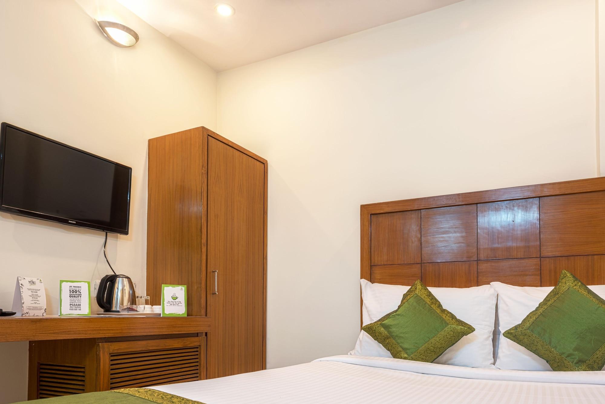 Treebo Trend Grand Plaza Nampally 하이데라바드 외부 사진