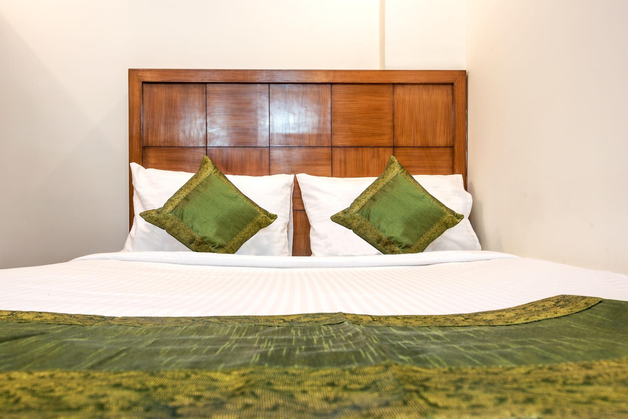 Treebo Trend Grand Plaza Nampally 하이데라바드 외부 사진
